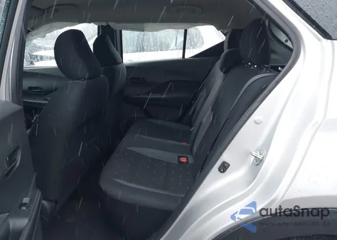 2018 Nissan Kicks S z USA, uszkodzony, nr VIN 3N1CP5CU2JL519482